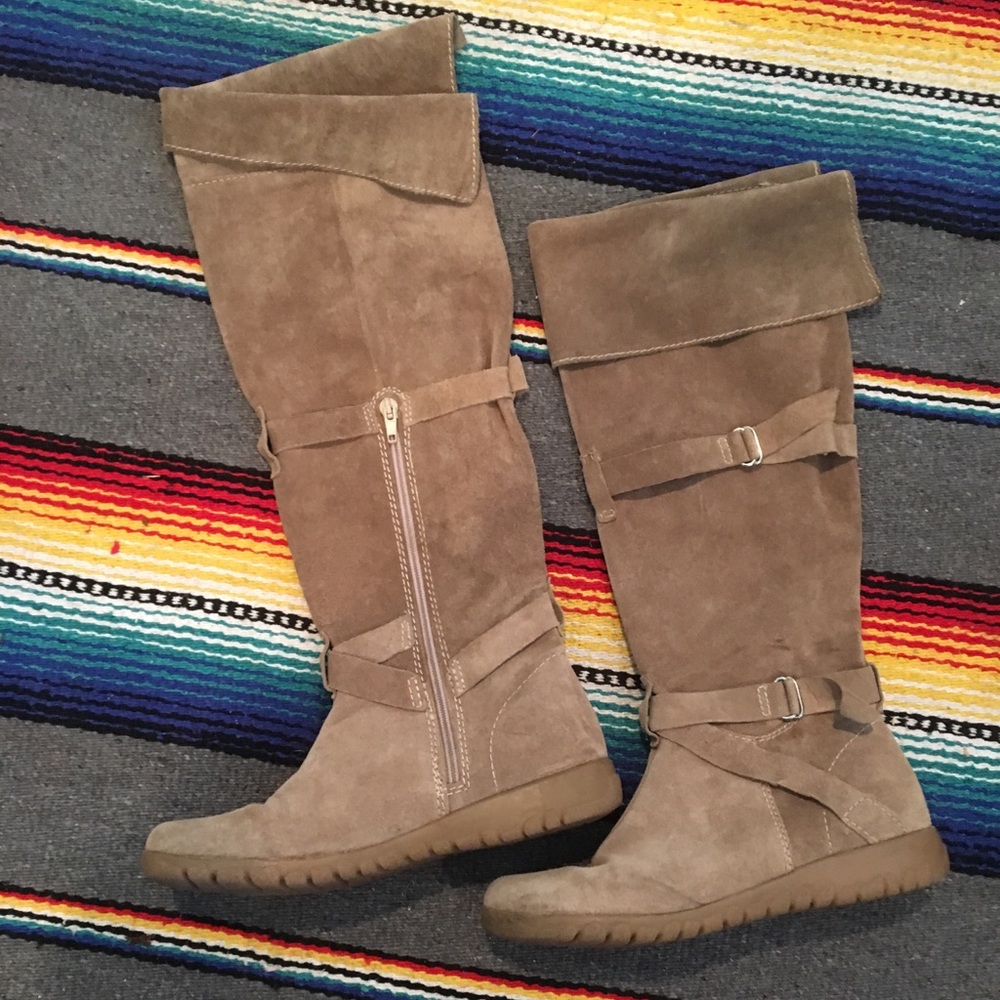 Gorgeous Fun & cO suede leather boots size 37